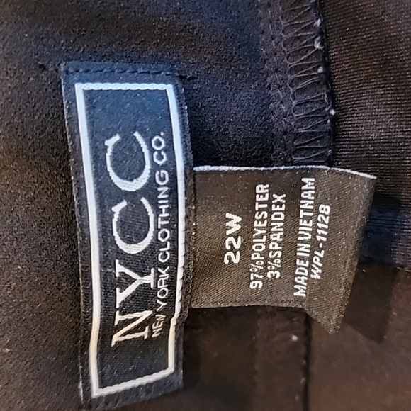 NYCC Black Wide-Leg Pants with Gold Buttons 22W - Picture 4 of 4